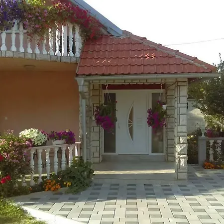 Drlja Apartment *
